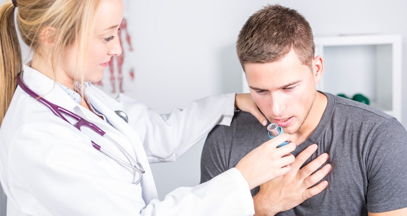 Image of doctor checkup asthma patient